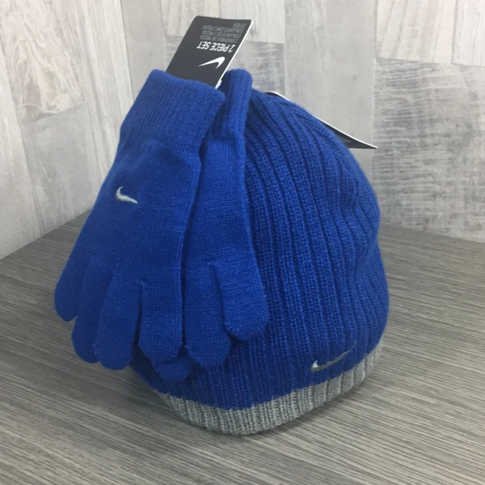 Nike Boy's Boy`s Knit Beanie & Gloves Set gym blue